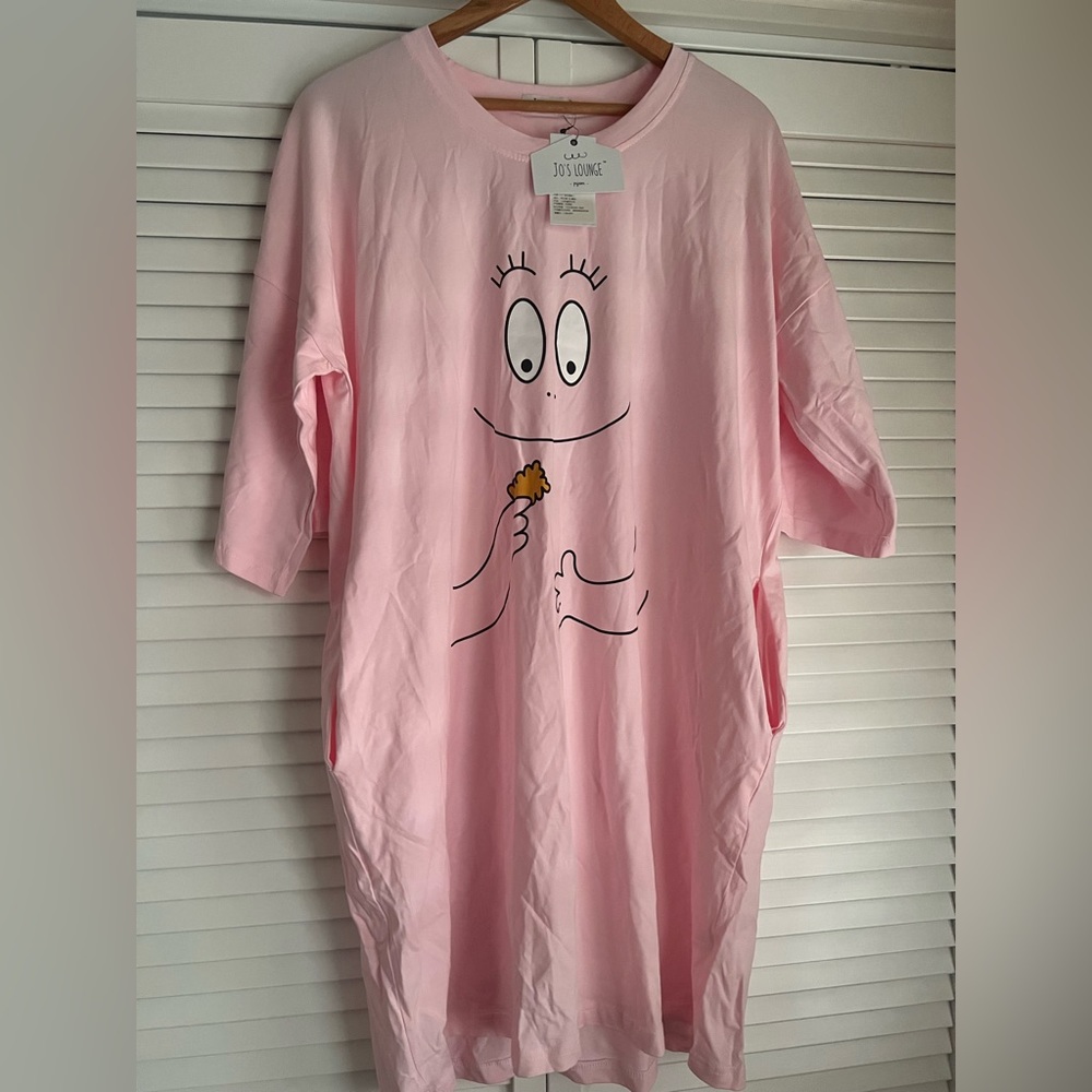 Women oversize long t-shirt, size large
